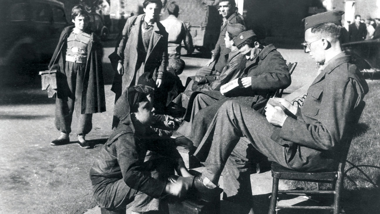 "Shoeshine" (1946)